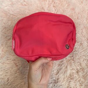 lululemon belt bag 1L